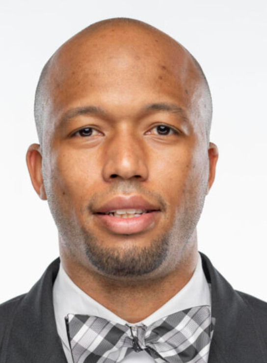 争夺上稍显 争夺上稍显